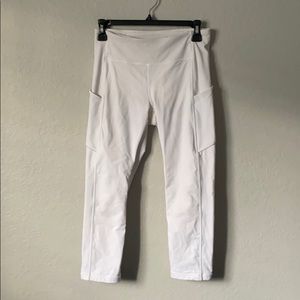 Lululemon White Crop Leggings